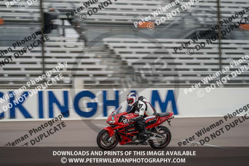 Rockingham no limits trackday;enduro digital images;event digital images;eventdigitalimages;no limits trackdays;peter wileman photography;racing digital images;rockingham raceway northamptonshire;rockingham trackday photographs;trackday digital images;trackday photos